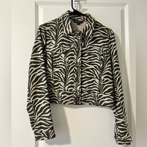 {Miss Selfridge} Cropped Jacket